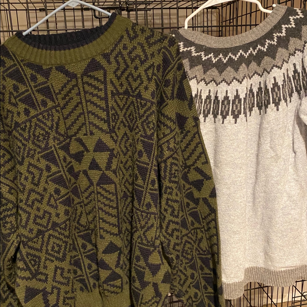 Sweaters Size Medium 40 Each Brand New